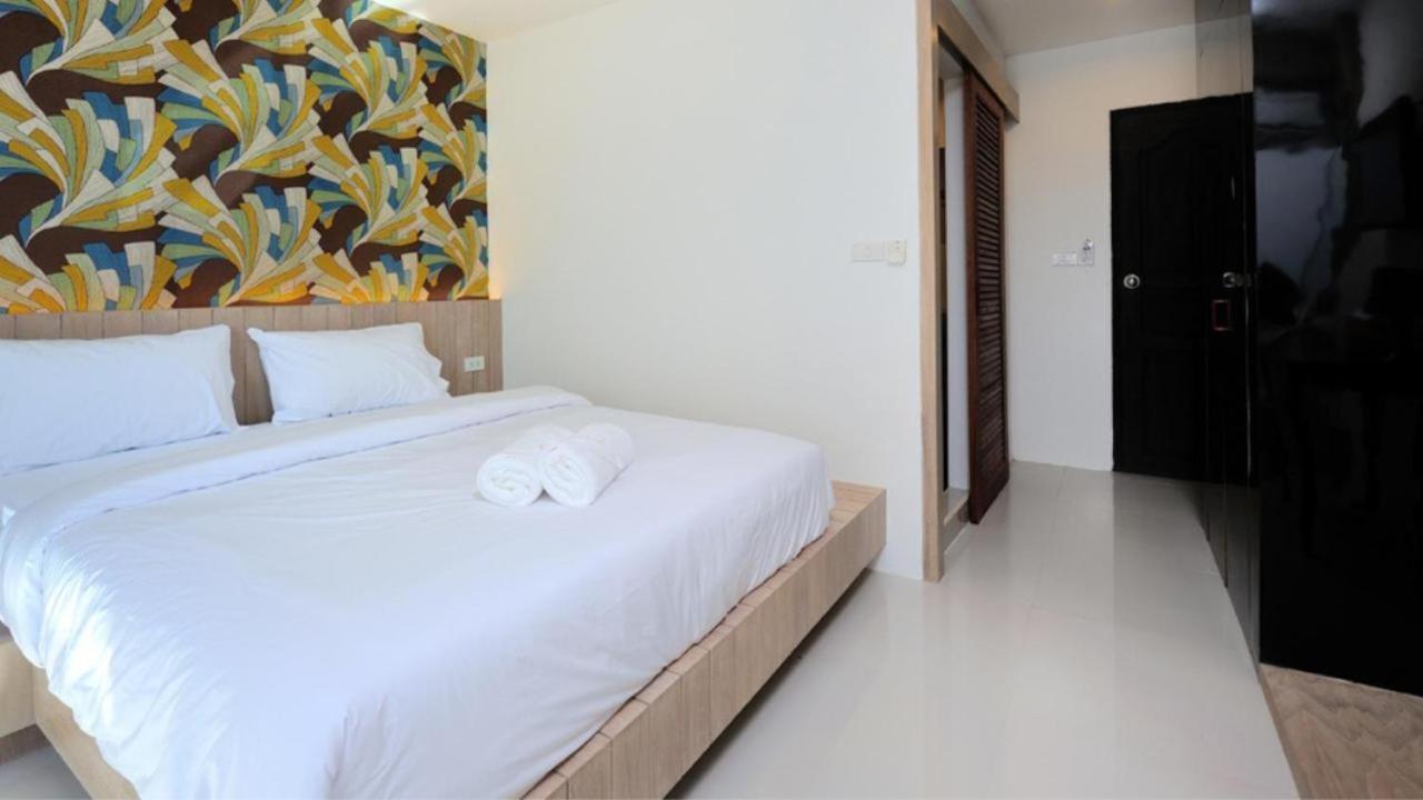 Hotel Chilli Salza Patong Exterior foto