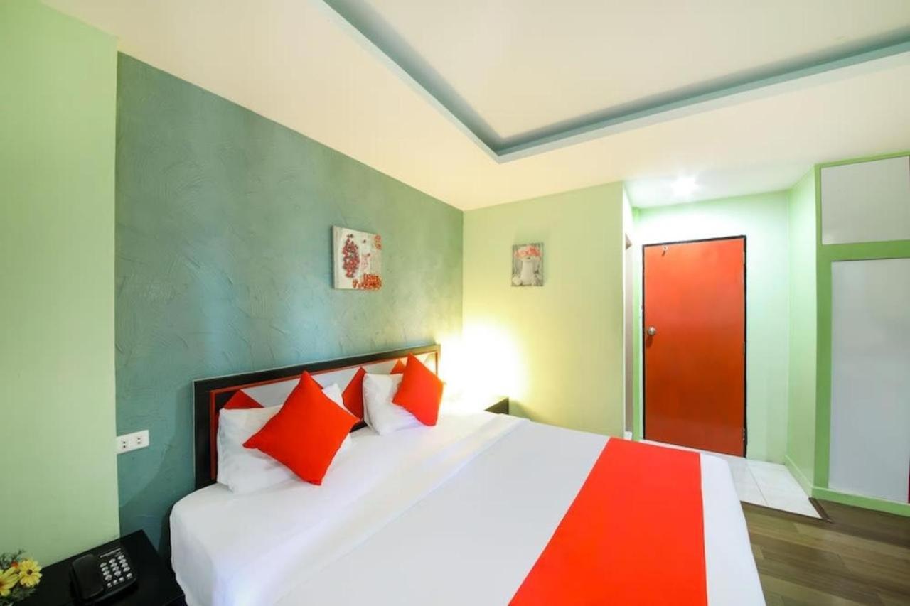Hotel Chilli Salza Patong Exterior foto